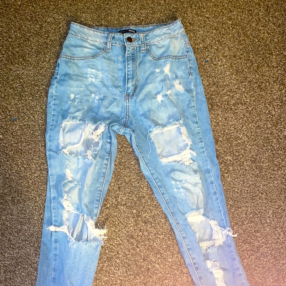 Stretchy High Rise Ripped Skinny Jeans